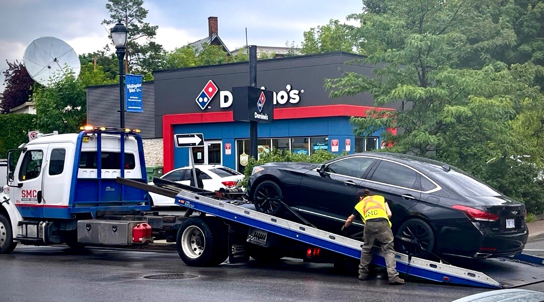 OPSTrafficCM's tweet photo. OPS Integrated Enforcement continues to pay (road safety) dividends by ensuring our Frontline, NRT & Traffic officers receive the latest enforcement intelligence details; in this case - NRT was able to remove an uninsured, 4x Suspended, G1 driver from our city streets. https://t.co/IMlXe20Ali