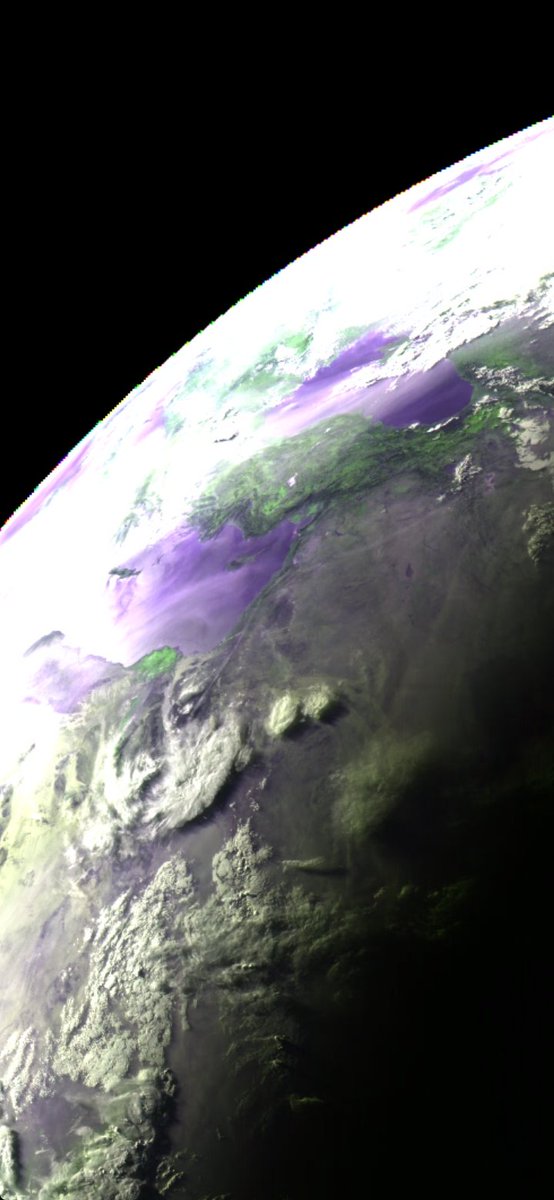 unk26X1's tweet photo. Elektro-L3 LRIT 15:42UTC, 7dB peak SNR, that's not too bad. https://t.co/elUqQq6fbQ
