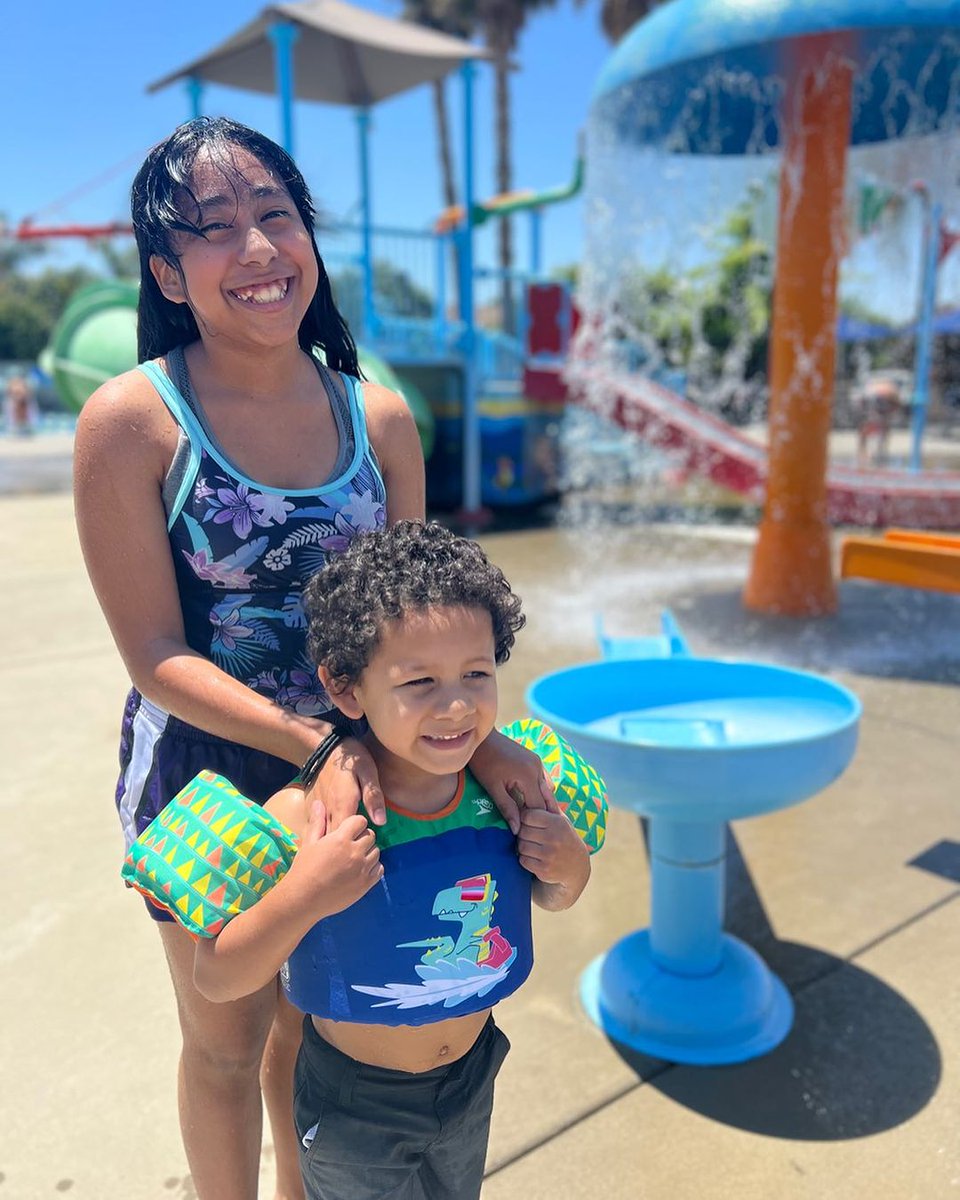 CalFit's tweet image. Get ready to make a splash at our SUMMER BASH! 🌊 

We can't wait to see you next Saturday, 7/22 for a full day of poolside fun at the Elk Grove (Bond Rd) &amp;amp; Rocklin (Sunset Blvd) clubs. 

#calfit #californiafamilyfitness #wherefitmeetsfun #morethanjustagym💪