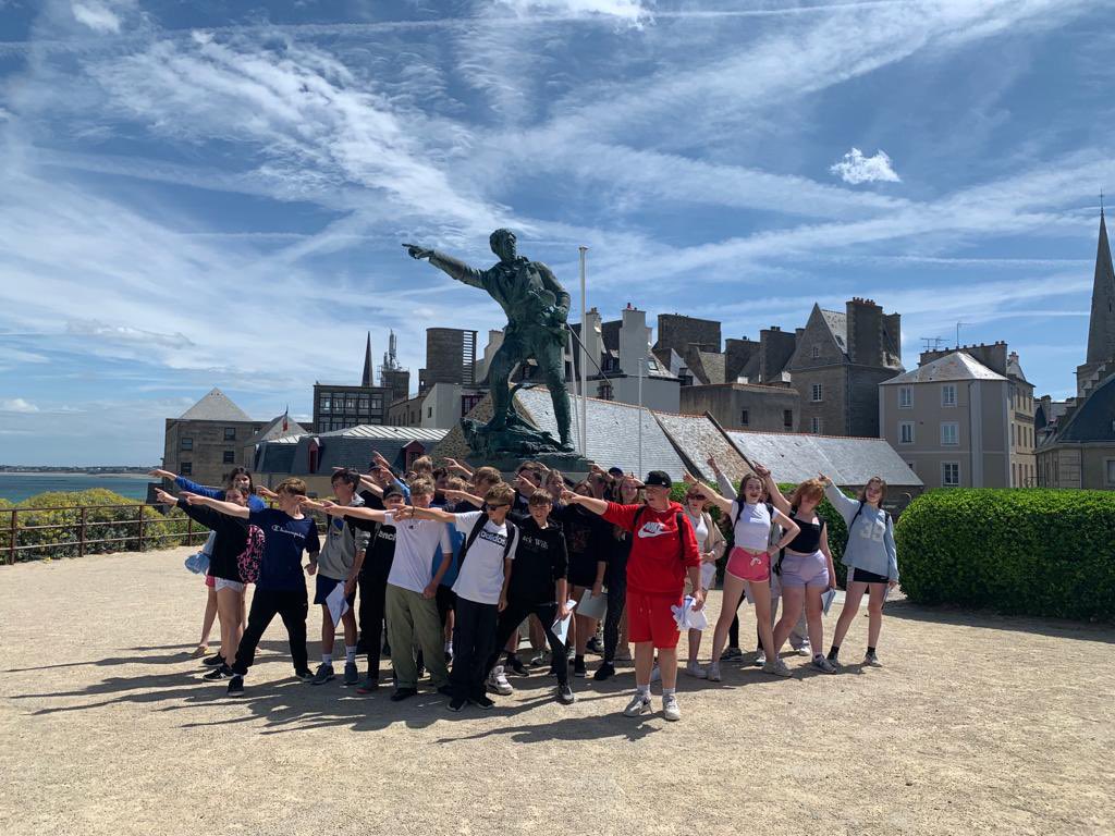 Activities Week ‘23 - France. The traditional St Malo photo.