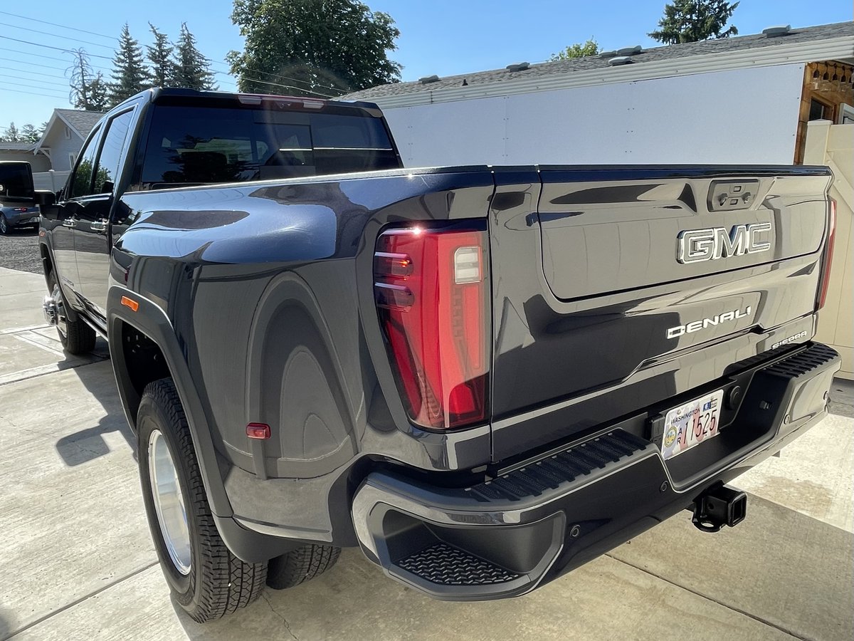 TheSpokaneSHOP's tweet image. Finally Finished! After receiving full clear bra (yes, the whole truck!) Window tint, and finally the finishing touch of a ceramic coating, this truck is looking absolutely beautiful! Thank you Eric for sharing this beauty with us! #PPF #ClearBra #GMC #WindowTint #Sierra #Denali