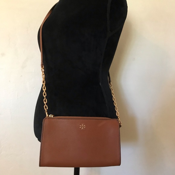 ReaneeRecycled's tweet photo. So good I had to share! Check out all the items I'm loving on @Poshmarkapp from @Denise68813034 #poshmark #fashion #style #shopmycloset #astr #toryburch #rubyrd: https://t.co/e6wtPUWPph https://t.co/Hp4xEICKYk