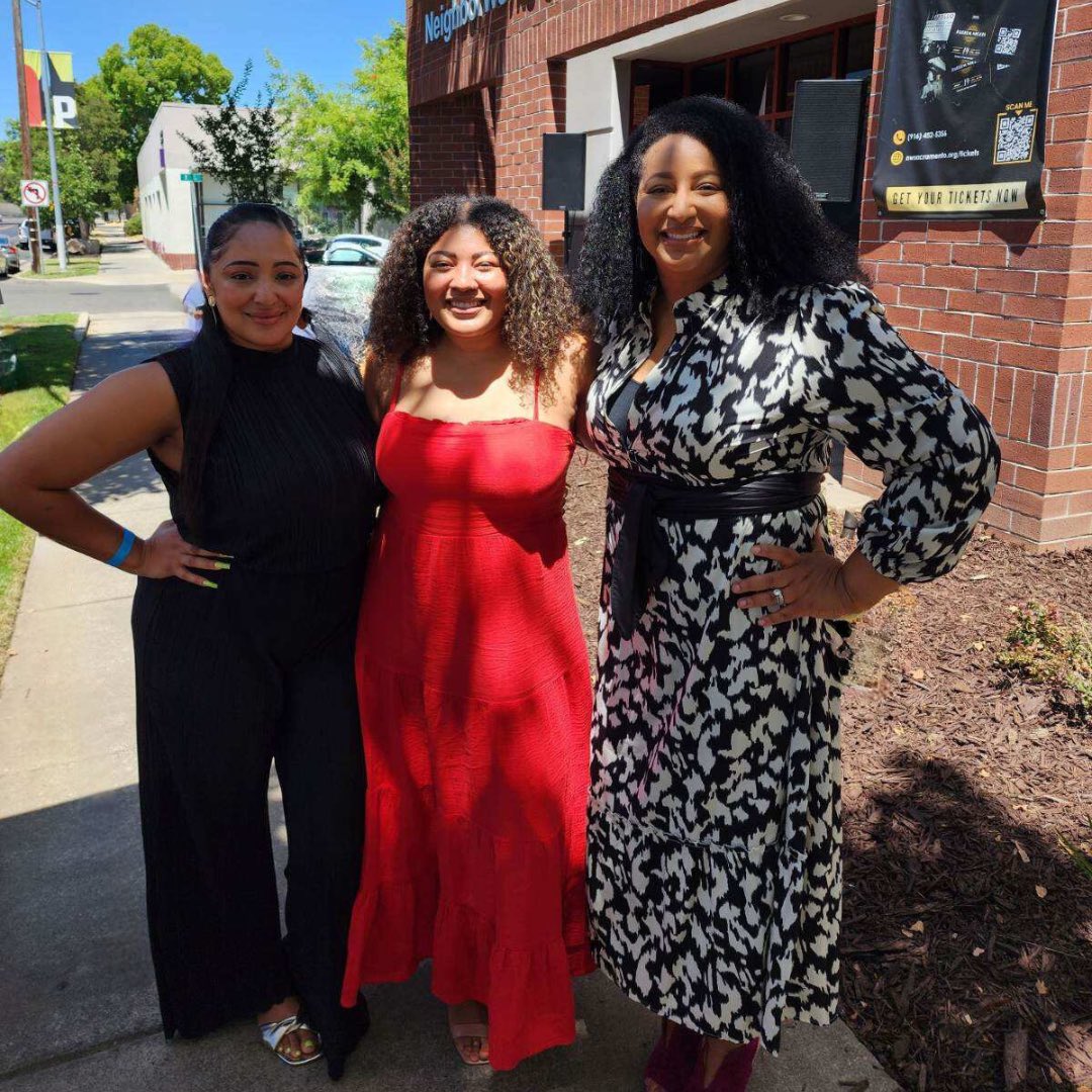 nwsacramento's tweet photo. We had a full house yesterday during our mural unveiling and ribbon-cutting for HOUSED. 

We want to thank our partners and the local media/council that supported us during this historic moment. 

#sacramento365 #neighborworks #sacramentononprofit #sacramentoevent #homeownership https://t.co/jYCKrahBa1