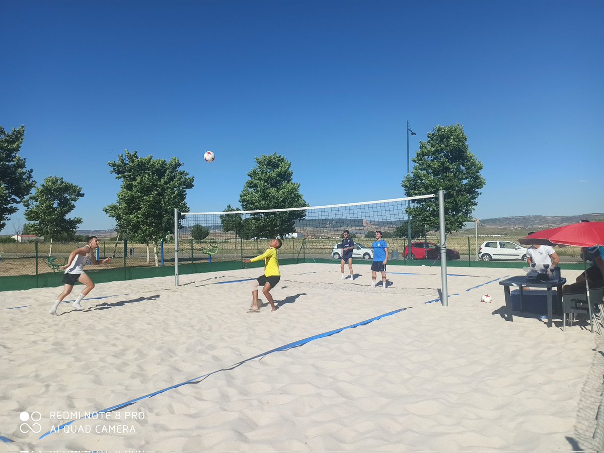 I TORNEO FUTBOL-VOLEY!!! <a href="/AytoMarchamalo/">Ayto. Marchamalo</a> . Empezamos!