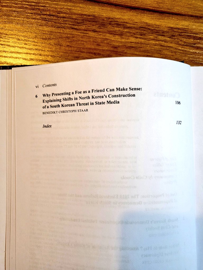A new edited volume is out!
Thanks for contributors!!
Copies will be dispatched soon. 😄
<a href="/ColinCrooks1/">Colin Crooks | 콜린 크룩스</a> <a href="/nadouri/">Hannes B. Mosler</a> @Dr_Ed_Griffith <a href="/AguirreTorrini/">Camilo (까밀로)</a> @BenediktStaar