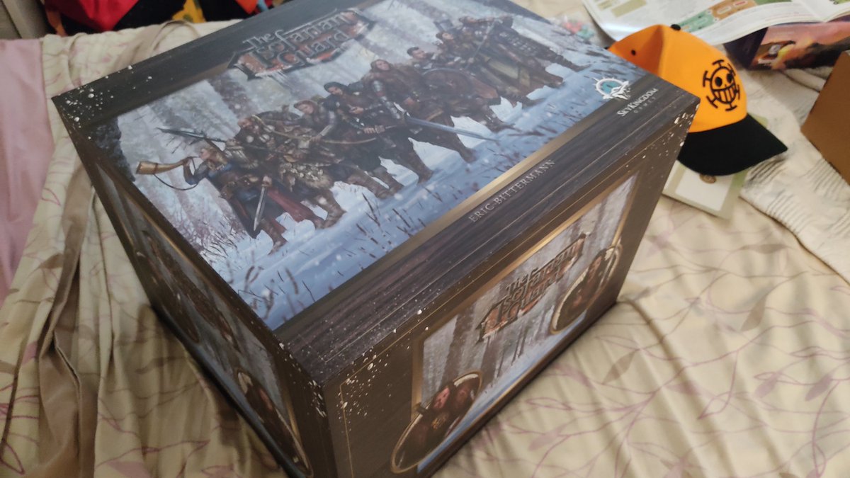 luistechno_KI5's tweet photo. Estoy en schock, 17 kilos de juego. Hace 4 años costos 59 euros mas portes. Si veis el contenido de #isofarianguard es imposible que ahora cueste menos de 200.
Impresionante !!!!😱 https://t.co/dopamJZJ8B