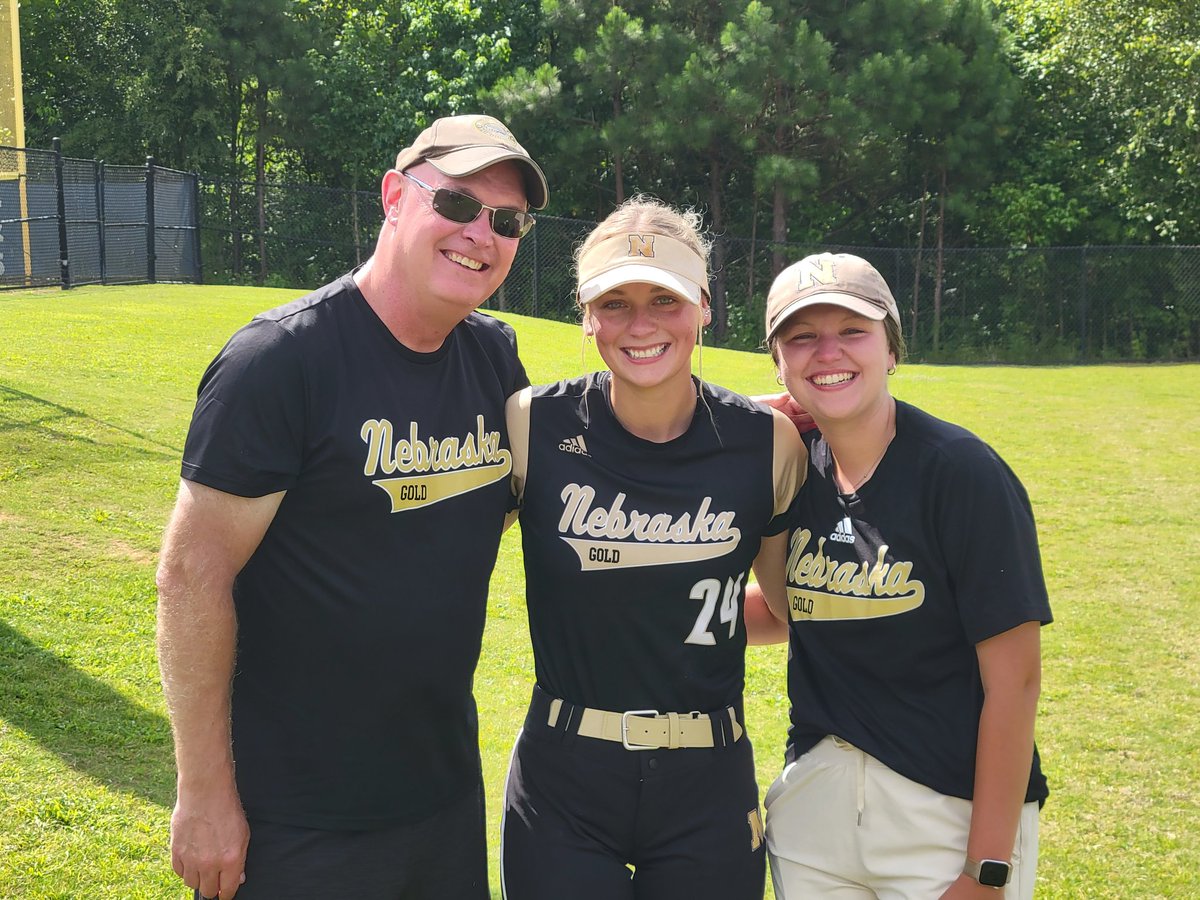 Kyle Thomas tweet media