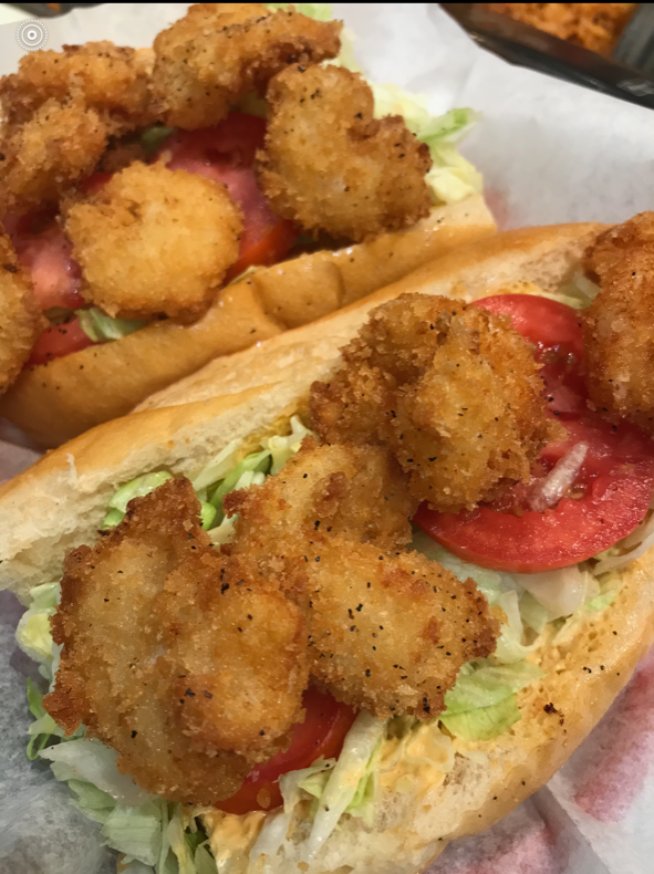 BecksCajunCafe's tweet photo. What are Friday's for?
Classic 'Nawlins street food "dressed" with zesty #Creole Mayo, crunchy shredded lettuce, pickles, and sliced tomatoes crowned with crisp, plump, golden #shrimp. ❤️
#phillyeats #philadelphiafoodie #eeeeets #bestfoodphilly #phillyfood #eaterphilly #nomnom https://t.co/T5613aRZnt