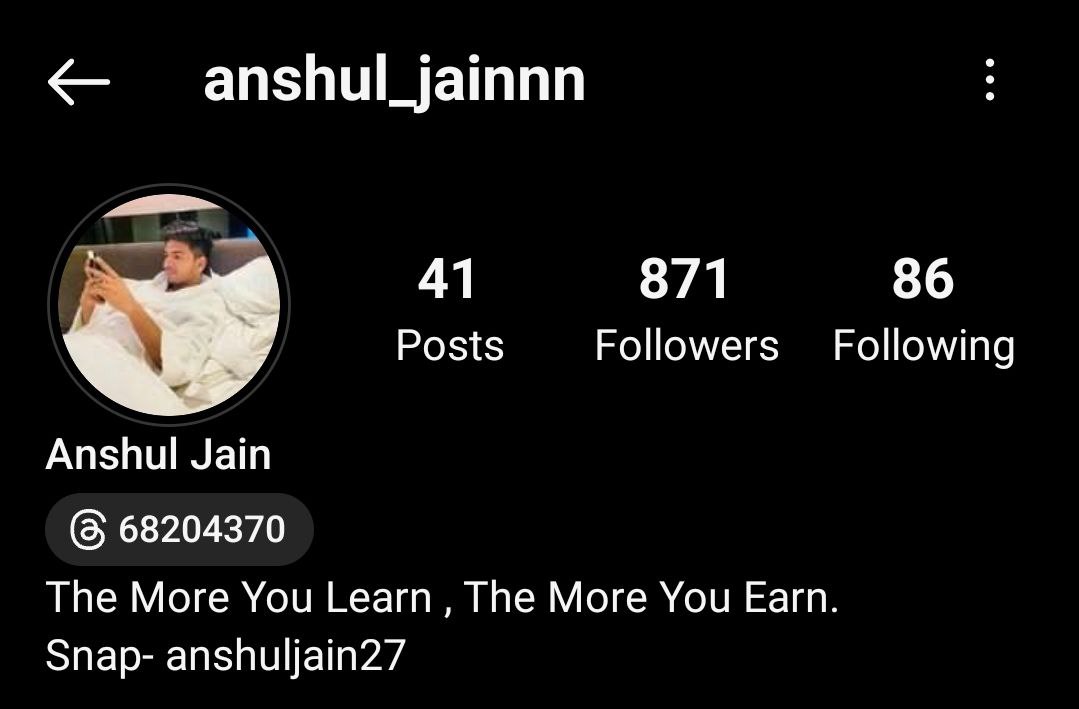 ahl_us_sunnah_'s tweet image. #ArrestAnshulJain
This pig &apos;Anshul Jain&apos; from Delhi Wazirpur is Abusing islam and constantly doing blasphemy and making derogatory Remarks against the Prophet ﷺ and our Mother Aisha رضي الله عنه  through Instagram @DelhiPolice Such post are made to instigate the entire Muslim++