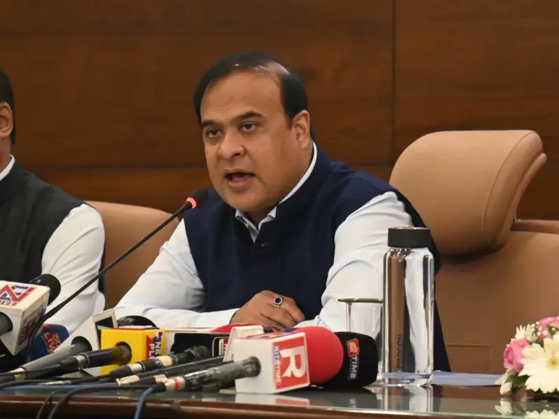 'महंगी सब्जियों के लिए मिया मुसलमान जिम्मेदार' 

◆ असम के सीएम हिमंत बिस्वा सरमा का विवादित बयान 

#HimantaBiswaSarma | #Muslimvendors | #vegetableprices