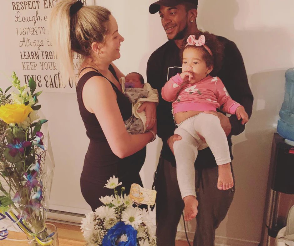 groupewomency's tweet image. Salut les super-mamans! 🫶🏼 Aujourd'hui, j'avais envie de vous partager un bout de mon histoire, de vous parler des défis que j'ai rencontrés et comment j'ai réussi à les surmonter. Cette entrée de blog, c'est mon histoire, celle de Marie-Pier, racontée pour vous encourager et…