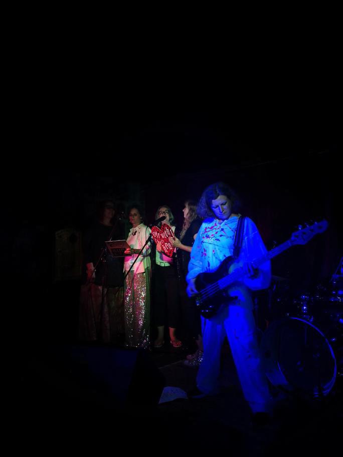 Bugeyeband's tweet photo. Thank you @loudwomenclub for putting us on @The_Piper_Club last night with the dead cool Phat Problem &amp; Porcelain Doll. Such an amazing crowd of lovely humans gathered together to make it extra special.

Massive thank you to Hastings Punk Choir for joining us on stage too ❤️ https://t.co/E7X8WEyGdV