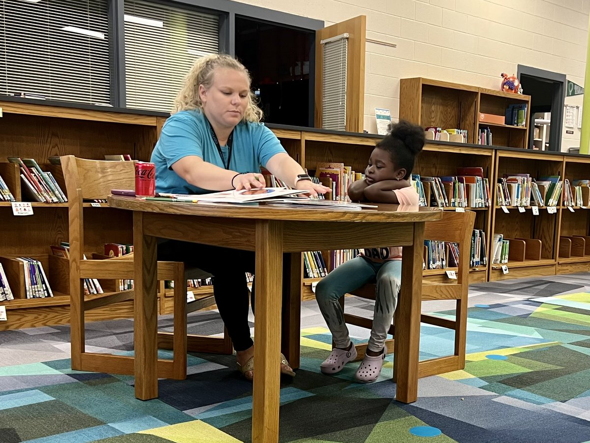 JDKOON522's tweet photo. Our @York1Schools DIAL-4 Summer Screening Day was a smashing 💥🤛 success! 📢SHOUT OUT to our 4K Ts &amp; SLPs for volunteering their time to get our youngest learners ready for the 23-24SY!

#ConnectedasONE #theYorkWay https://t.co/cQb01lH9PO