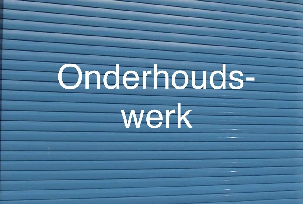 Van aanstaande maandagmorgen 17 juli tot woensdagochtend 19 juli is de roldeur van de wherryloods naast de ergometerruimte vanwege onderhoud niet bruikbaar. Dus de volgende boten kunnen in die periodeniet gebruikt worden:

 - ‘s-Gravenbroek
 -

roeienzeil.nl/onderhoud/