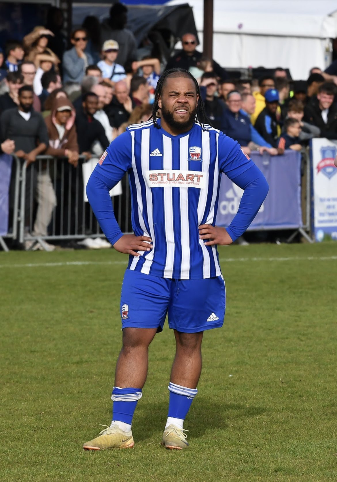 nuneaton-borough-fc-on-twitter-benbow-departs-ahead-of-the-new-season