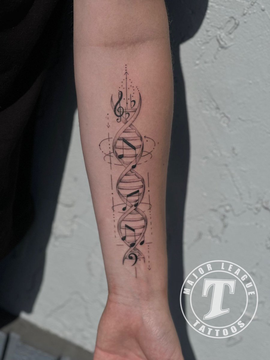 majorleaguetatt's tweet photo. is music in your dna? 🎶 https://t.co/qI9p8SEc0K
