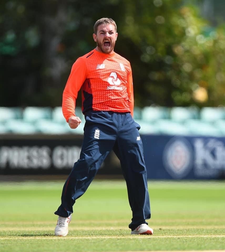 BCRT's tweet image. On his 14th birthday, Callum Flynn was diagnosed with osteosarcoma in his right knee. In the face of adversity, he went on to become captain of the @englandcricket Physical Disability team 🏏

Find out more this #SarcomaAwarenessMonth: ow.ly/HjAF50P47tf

#UntilTheresACure