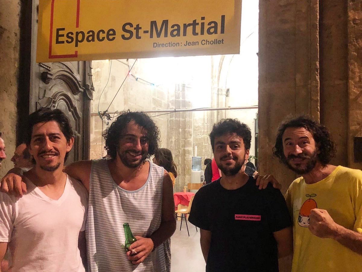 EspaceStMartial's tweet photo. Retour sur… le pot des compagnies! Moment d’échange et de convivialité. 🌻

#festivaloffavignon #off23 @festOffAvignon #theatre #theatrecontemporain #avignon https://t.co/GqYh5uHxjG