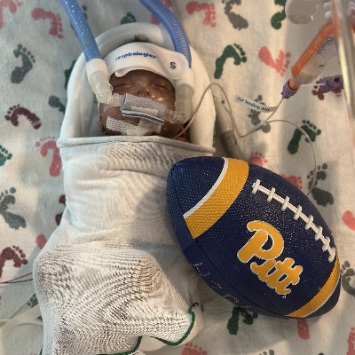 ChildrensPgh's tweet photo. #H2P Pitt QB @pjurkovec announced his intention to raise $100k for the NICU at UPMC Children’s. Learn about Phil’s personal story and help him reach his goal by visiting: https://t.co/4rrcaMhVDf today! https://t.co/VObngN0qkH