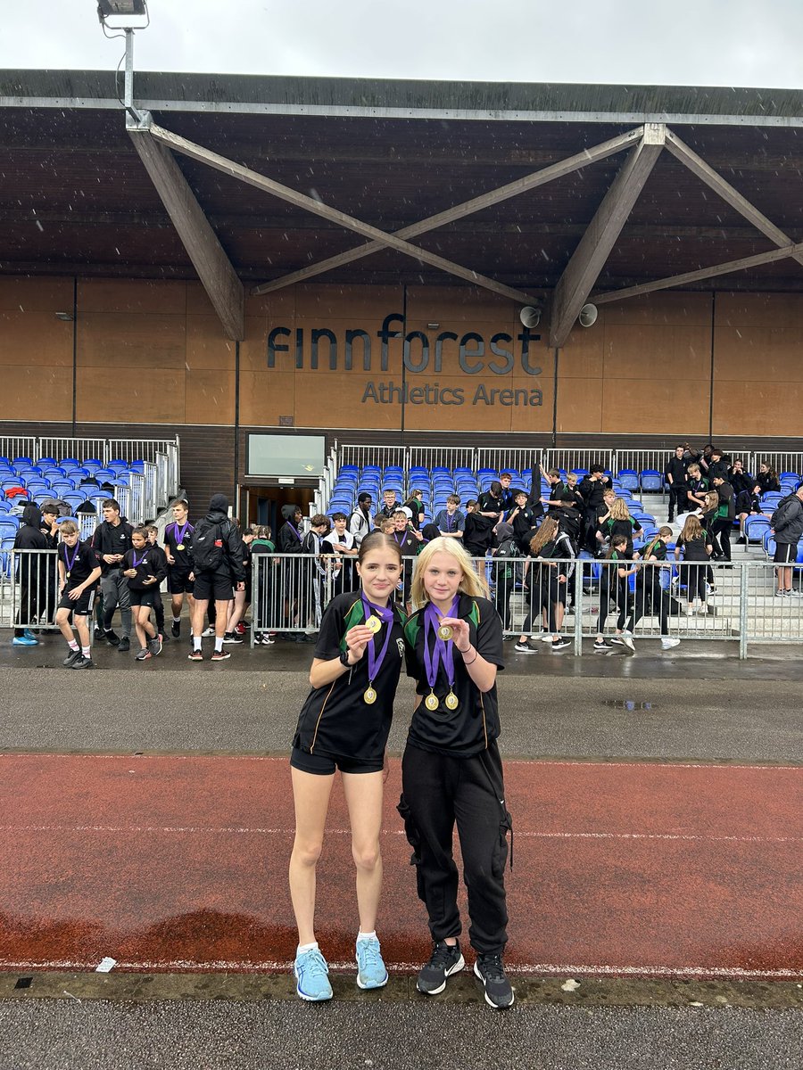 BruntsPe's tweet photo. Extra special mentions go to these two athletes for breaking long standing GAT records

Olivia S - Y7 800m is now the new GAT record holder

Scarlet J - Y8 is now the new GAT long jump record holder

An outstanding effort from both athletes 🥇👏🏻 

@GreenwoodAcad @BruntsAcademy https://t.co/Gi7TvKdzu5