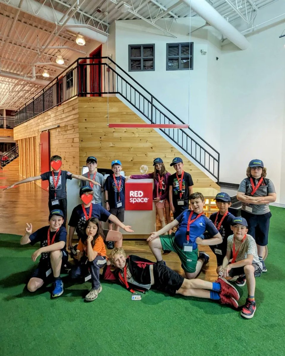 DigitalNS's tweet photo. Our #Halifax Digital Discovery Camp, in partnership with @DiscoveryCntr, visited @theredspace today!

This is always a highlight, connecting campers with industry &amp; showing them the exciting opportunities that exist in tech right here in #NS.

Thank you for your ongoing support! https://t.co/Z7wUyXAf1F