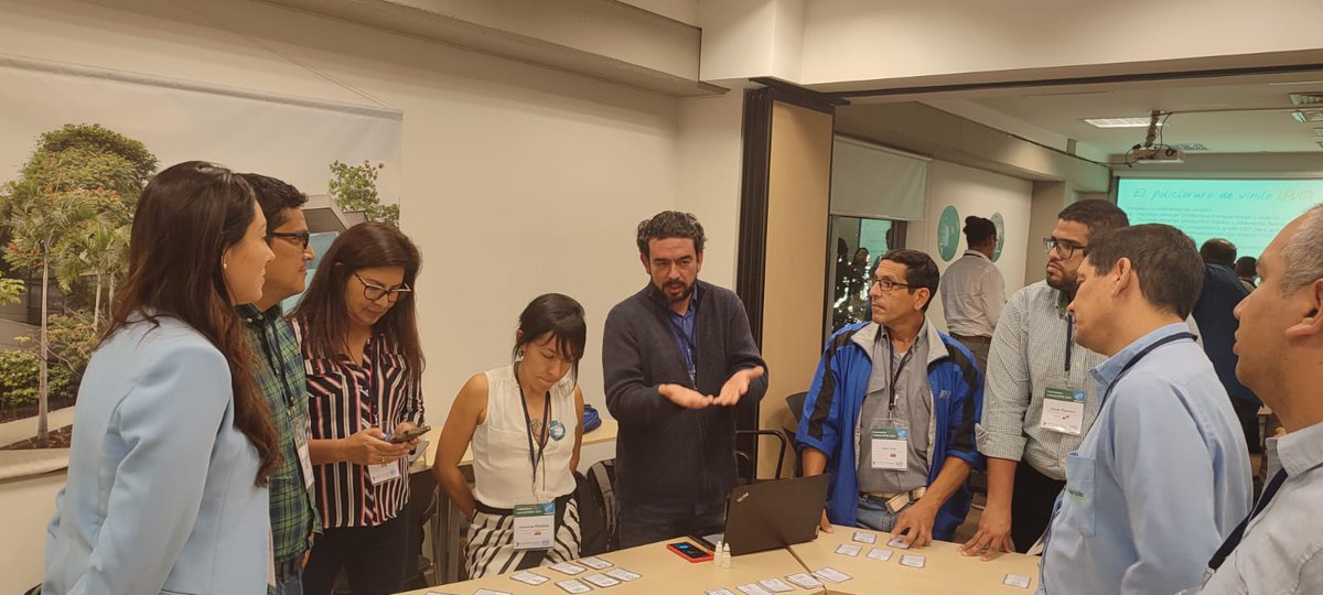 sospolco's tweet photo. Concluye nuestro evento en el marco del proyecto PREAL de las Naciones Unidas para el Desarrollo Industrial ( ONUDI ).
Muchas gracias a los asistentes y a @ONUDIColombia y PREAL por la oportunidad de participar en esta iniciativa
#economiacircular #raee #sostenibilidadambiental https://t.co/bK3gpi63BD