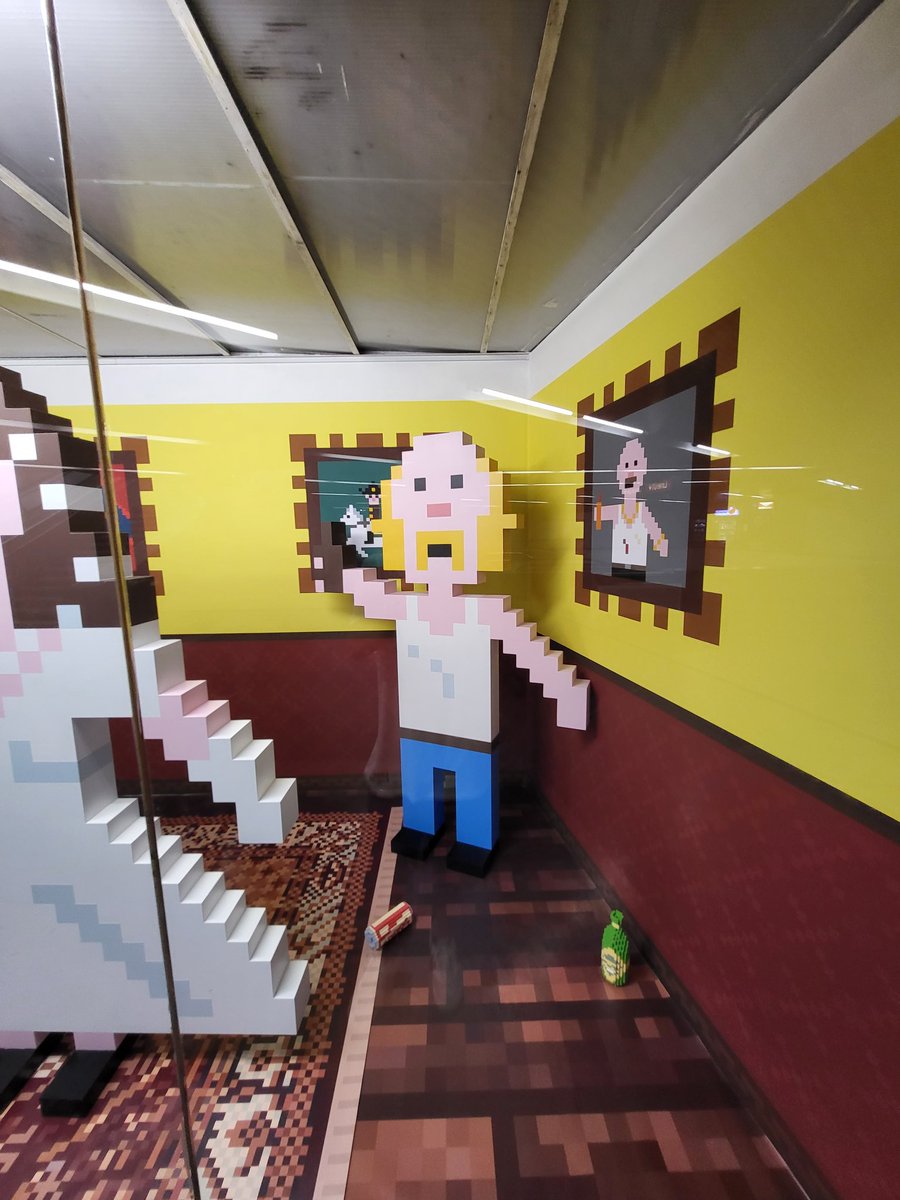 CryptoWiener_'s tweet photo. Our Coffeehouse "Klein Wien" opened today at Karlsplatz U1/U4 subway station ☕️
Stop by for a pixel "Sachertorte 🍰" and scan the QR-Code to explore our area in @cryptovoxels. Enjoy it until the end of the month 🤟🔥 https://t.co/s1zmKrGsax