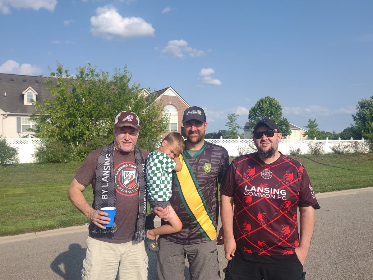 Hall In (Lansing)! <a href="/dkcunited/">DeKalb County United - @dkcunited blue</a> <a href="/CoachHall10/">Johnny Soccer 🌽⚽️</a> <a href="/SteveBmSu/">Steve Beckman</a>