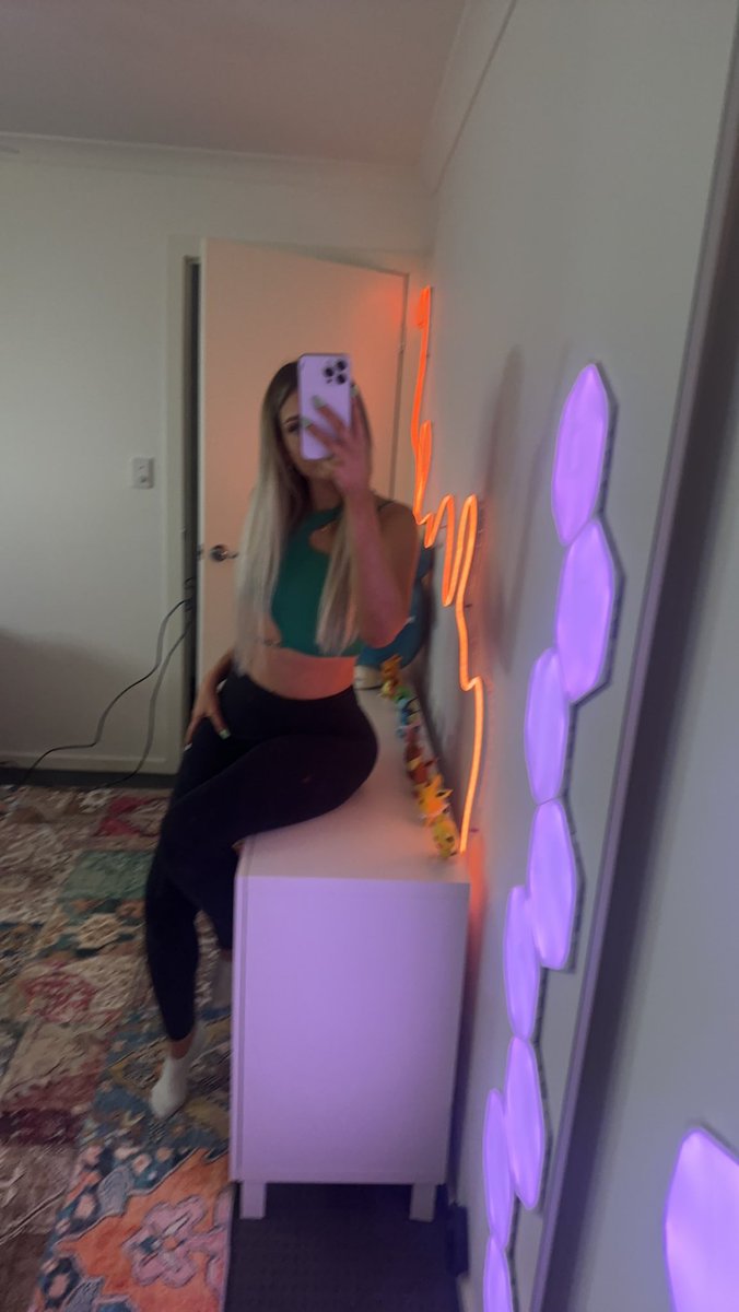 justmaddyx's tweet photo. Add my snap 👻
@ MoreMaddyx https://t.co/9P7iWJsKyU