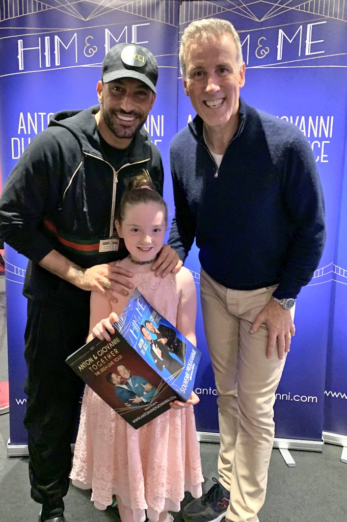 Another tremendous production from <a href="/STheatreCo/">Strictly Theatre Co</a> visited #SkegVegas tonight #Himandme
What an incredibly talented cast of singer/dancers fronted by 2 splendid guys on stage &amp; off 👏👏 <a href="/EmbassySkegness/">Embassy Theatre, Skegness</a> #Viewfromthecontroldesk #whataluckygirl