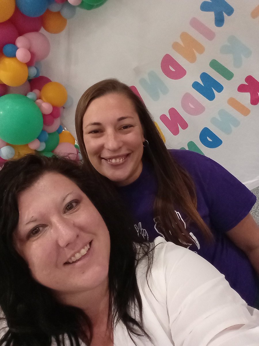mssamsclass's tweet photo. Great 2 days at the Get Your Teach On Conference!! Inspirational, energetic, hilarious and a constant reminder that we are all humans first. #gyto #decaturproud #education #iteach https://t.co/piHbRvqn25