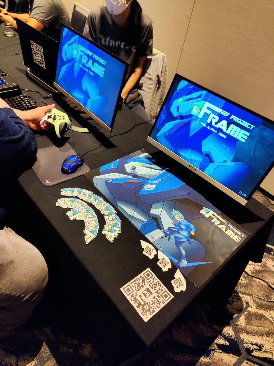 Check out our #indiedev friends @Project_Frm here at #MAGWEST! 💖 Super fun, fast paced mech shooter ✨