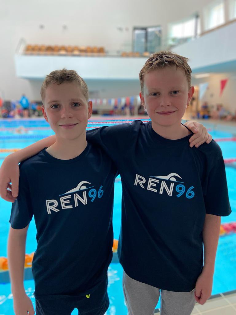 REN96 Swim Team tweet media