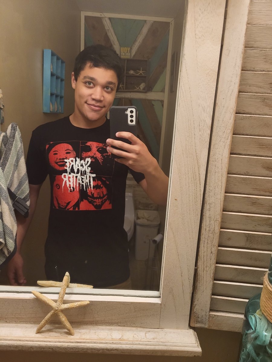 ScareTheater's tweet photo. New merch drop!
https://t.co/hqLcnpMxxs https://t.co/tHP1L4rLtq