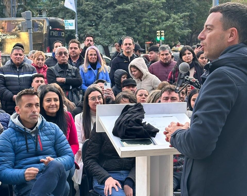 SoherElSukaria's tweet photo. Nuestra prioridad tienen que centrarse en los problemas reales de los vecinos, y así mejorar la calidad de vida de todos.
#Cordoba #LaNúmero1 #ProximoNivel https://t.co/QBLpqVLgXp