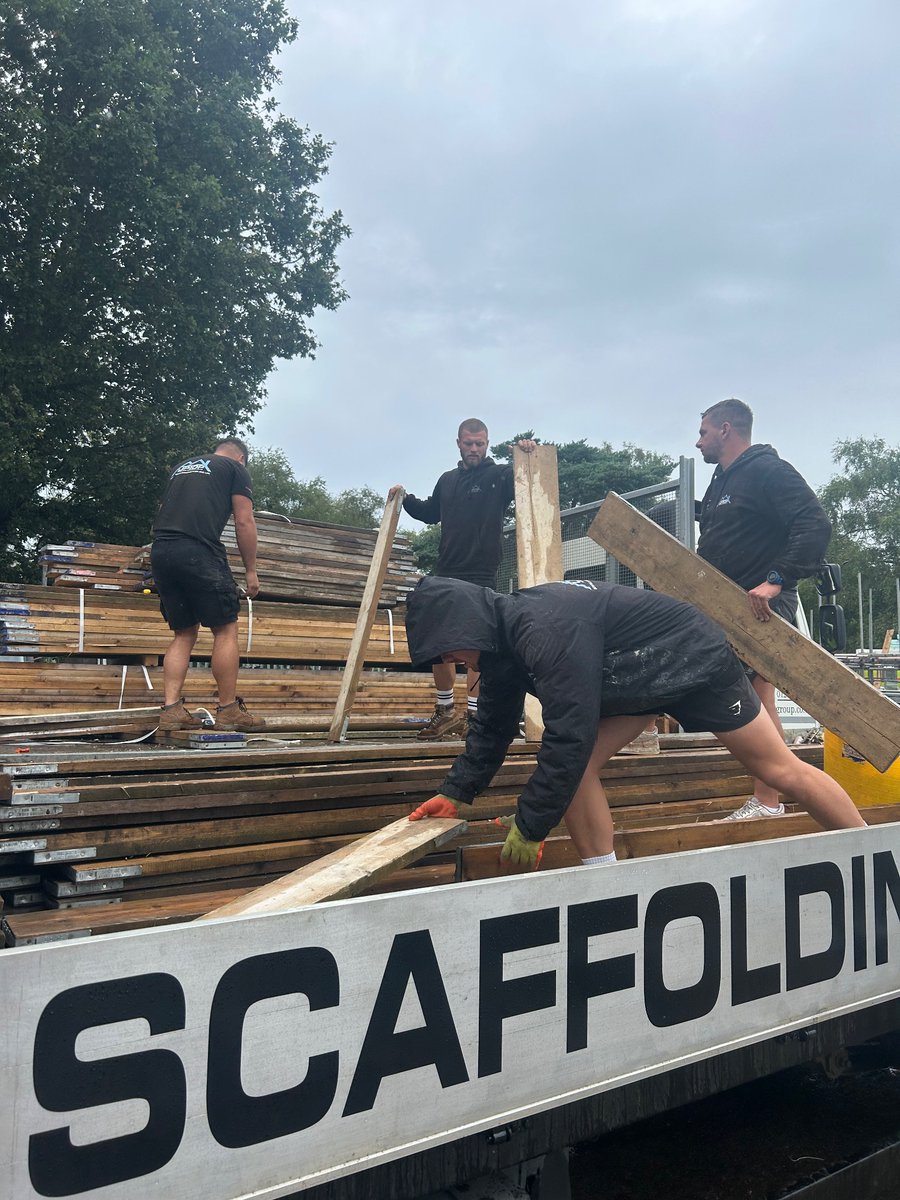 _GuyMoore's tweet image. 🌟 Thrilled to Announce the Launch of Up Top Scaffolding! 🌟

Today, we received our second delivery of scaffolding gear. This state-of-the-art equipment empowers us to elevate our performance, making our job sites more efficient than ever before! 💪

At Up Top Roofing, we…