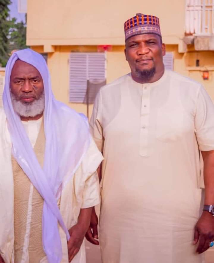 Praying for this sacred day to grace our lives with holy blessings!

Through the prayer of Jumu'ah, we get closer to our Lord and He opens the heavenly door of His mercy to us. 

Wishing you a graceful Jumu'ah.
#ABG