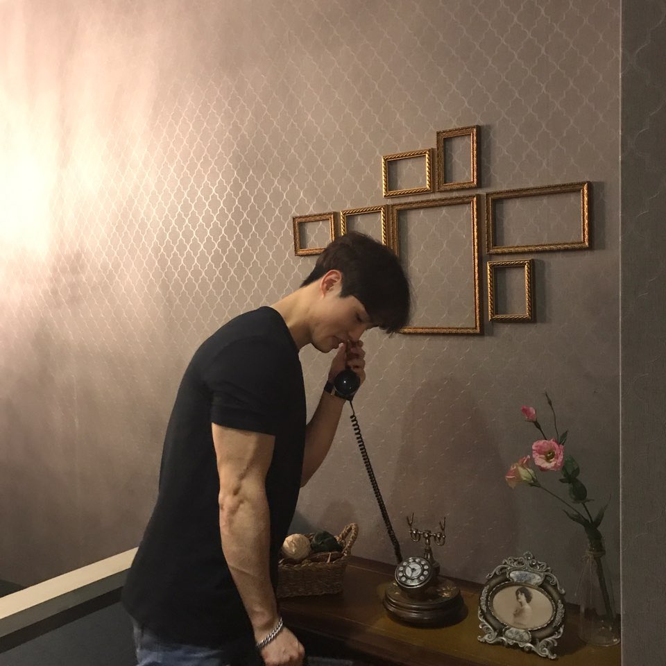 hyun08222's tweet photo. 나랑 드라이브 갈사람??🚗🚗

#섹트 #부산 #건오 #맘눌뎀 #오프 https://t.co/RR2FcWcHIa