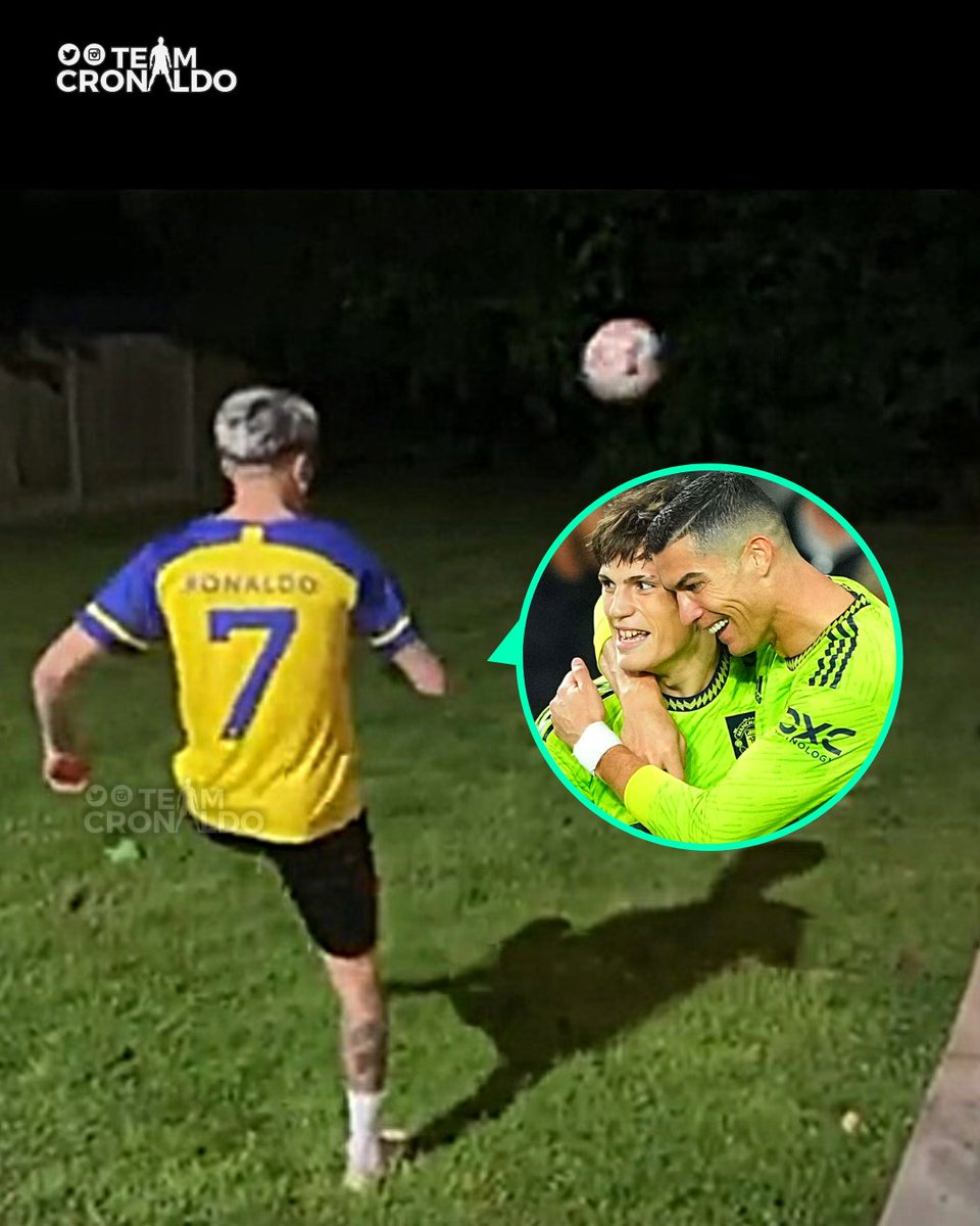 TeamCRonaldo's tweet photo. 🚨📸 Garnacho training while wearing his idol CR7's jersey. https://t.co/mR4MZzQHQD