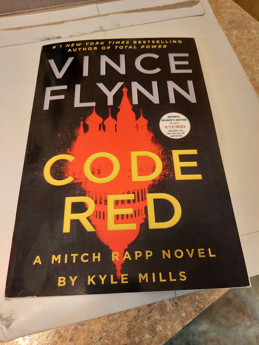 StacyReller's tweet photo. What a wonderful thing to come home to after a long and exhausting week!!

#MitchRappAmbassador #MitchRapp #MitchRappIsBack #CodeRed @KyleMillsAuthor #VinceFlynn https://t.co/qGHYq8tnFJ