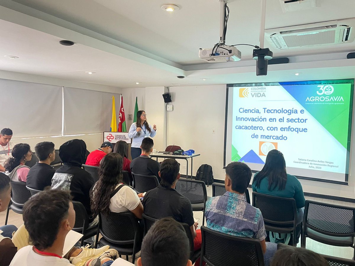 ccbarrancabja's tweet photo. En el marco del proyecto #RegiónCacao, realizamos el “Primer Encuentro Juvenil de Cacao de Santander y Bolívar”, que contó con la participación de jóvenes de los municipios de El Playón, Rionegro, El Carmen de Chucurí, San Vicente de Chucurí, Bucaramanga y San Pablo. https://t.co/OFnMMp1Fg1
