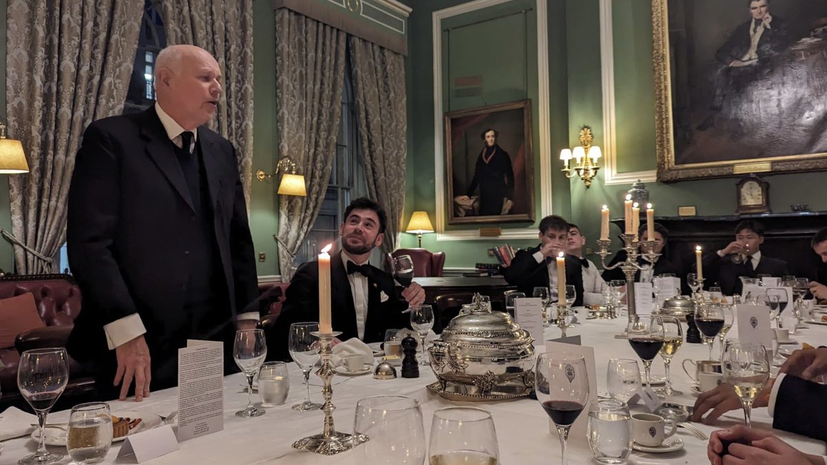 Moz Hossain KC tweet media