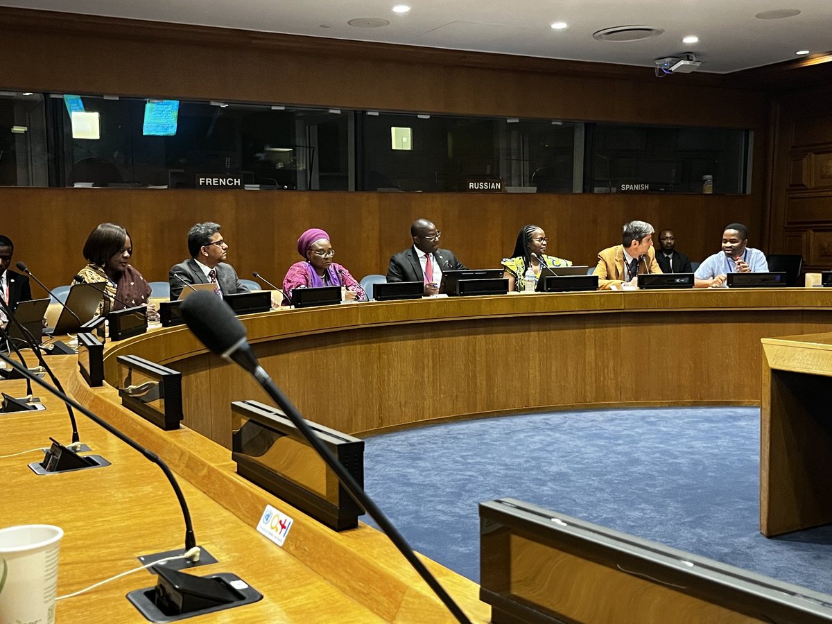 Speaking now at the #2023hlpf side event on Zambia & interventions to #leavenoonebehind ⁦@Sicho_Effx⁩ spotlights key role of civil society & strategic partnership in #SDGs implementation. ⁦@SaveChildrenZM⁩ ⁦@SaveChildrenUN⁩