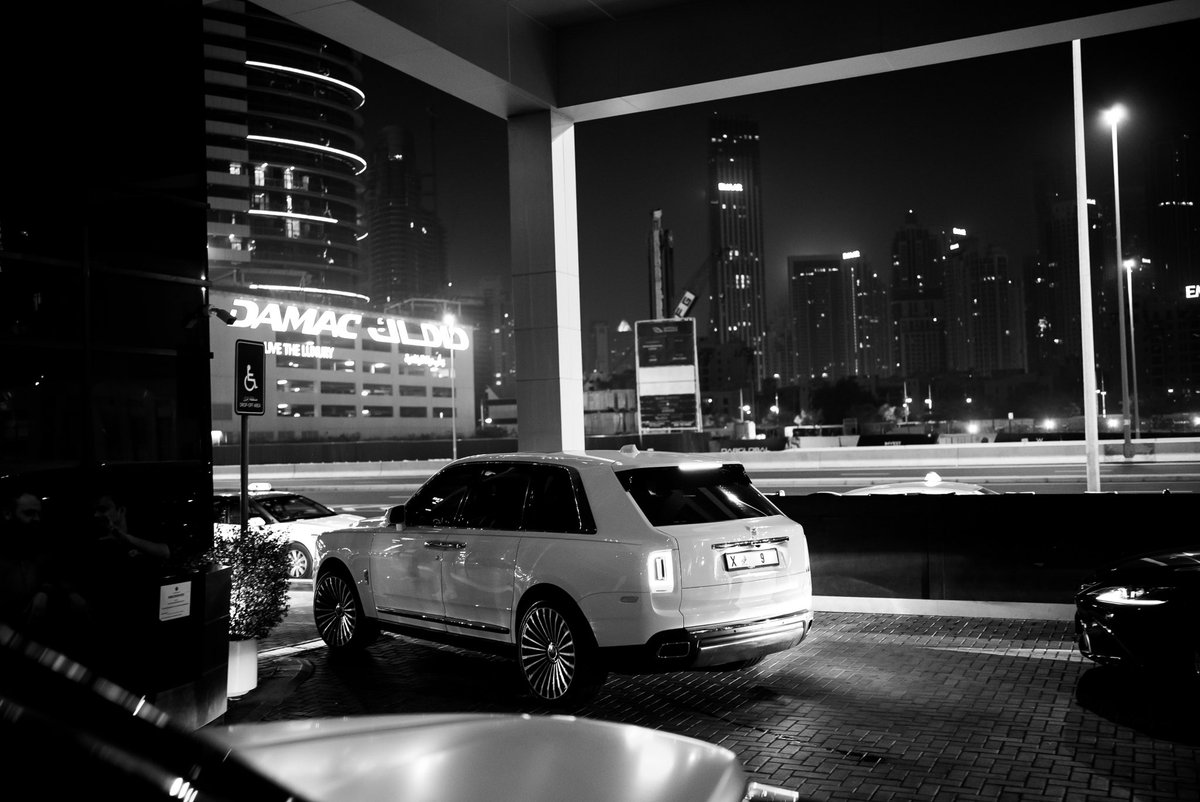 FOCALISTIC's tweet photo. Dubai , I’m here for a good time not a long time🤞🏾💐🔝 Let’s make a movie tonight ❤️‍🔥🌎 @VIIDubai https://t.co/DWHe9ENB5b