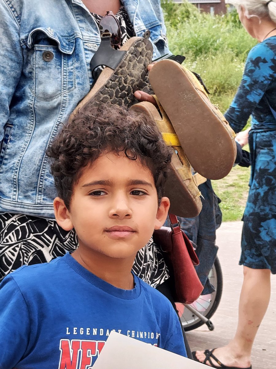 #Samenspeeldag in #Speeltuin de Hoef. Een dag waarop #kinderen met en zonder #beperking elkaar #ontmoeten en samen #spelen. Nu nog #bijzonder, in de toekomst hopelijk #normaal. Organisatie:  <a href="/InContBijzonder/">InContact Bijzonder</a>