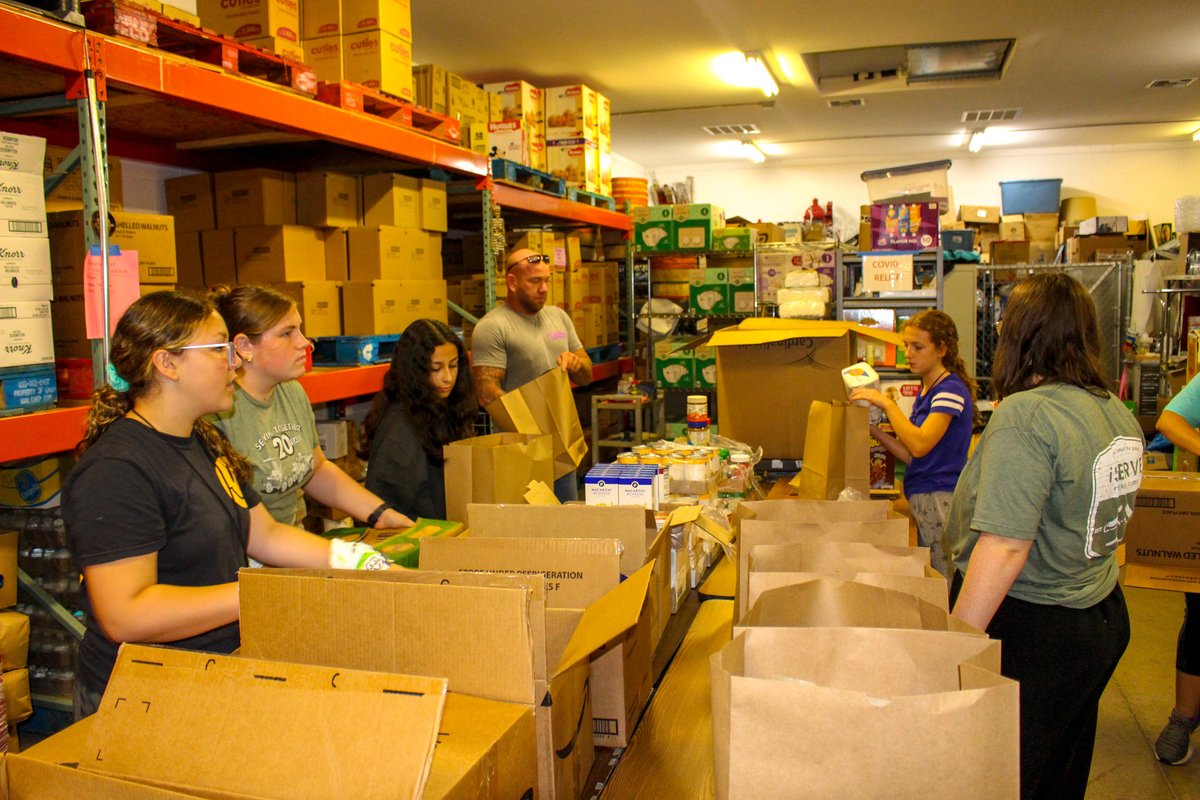 From serving and sorting food to painting and repairing homes, our #WorldChangers crews did a little bit of EVERYTHING in #FtPierceFL this year!
We love these construction/community projects where our students can serve all parts of the community!
#StudentMissions #SummerMissions