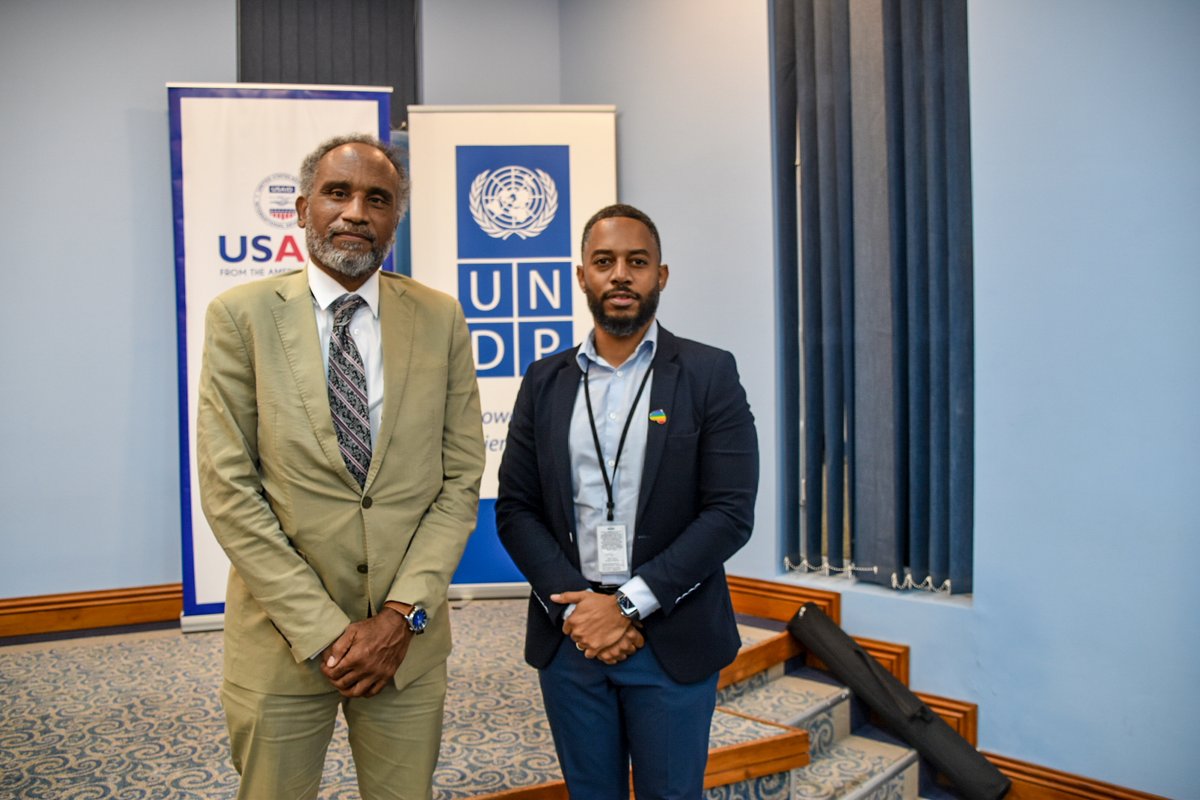 UNDPBarbadosEC's tweet image. 🌈 Exciting news!
#UNDP @usaidescarib @UWI_CaveHill and #Equals launch the Barbados National #LGBTI Survey Report unveiling vital insights.

➡️To learn more, please visit 
🔗 undp.org/barbados/press…