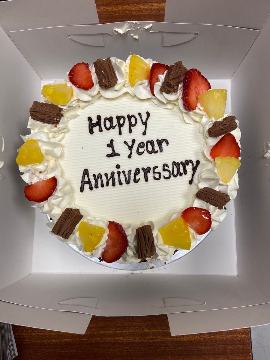 Helen_Ashcroft1's tweet image. Such a lovely surprise this morning when our July 2022 cohort of international nurses thank’d us for being so ‘welcoming, inspirational and patient’. They explained how proud they are to now work within the NHS and especially #TeamED @LTHTREmergency1 @ashjj999