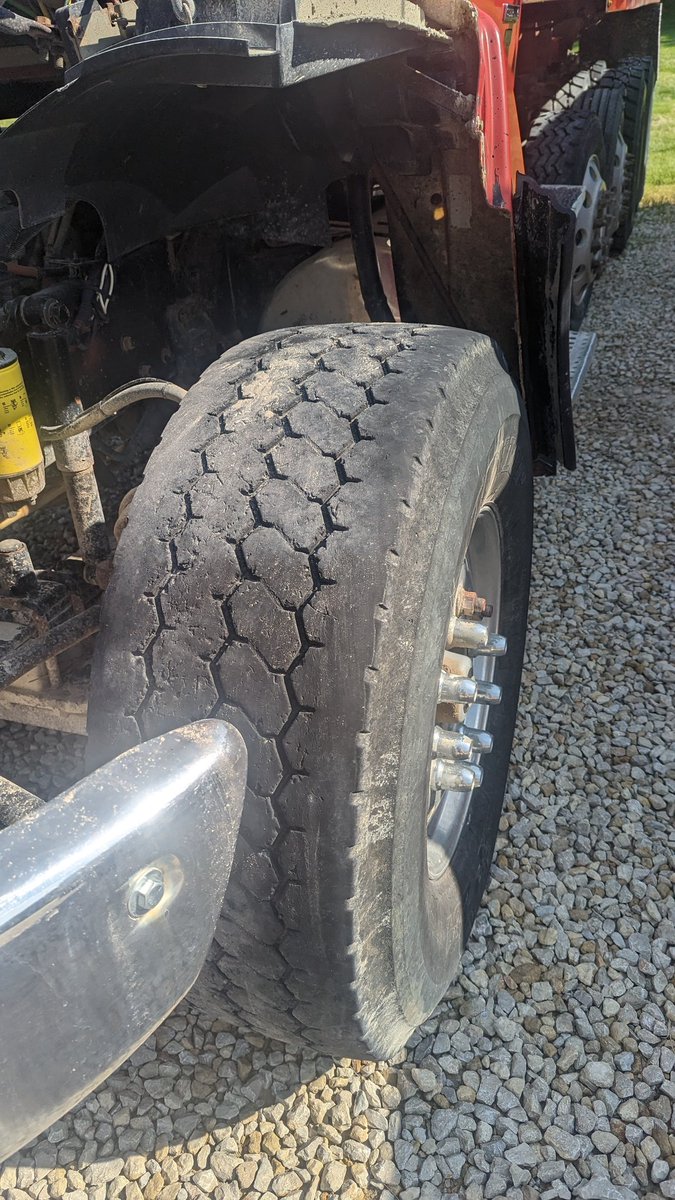 lbeeler12's tweet image. 2005 Sterling LT 9500
Mercedes MBE 4000
423,500 miles
Quad Axle
8LL
Engine overhaul at 370,000 miles
$64,500
RT's appreciated