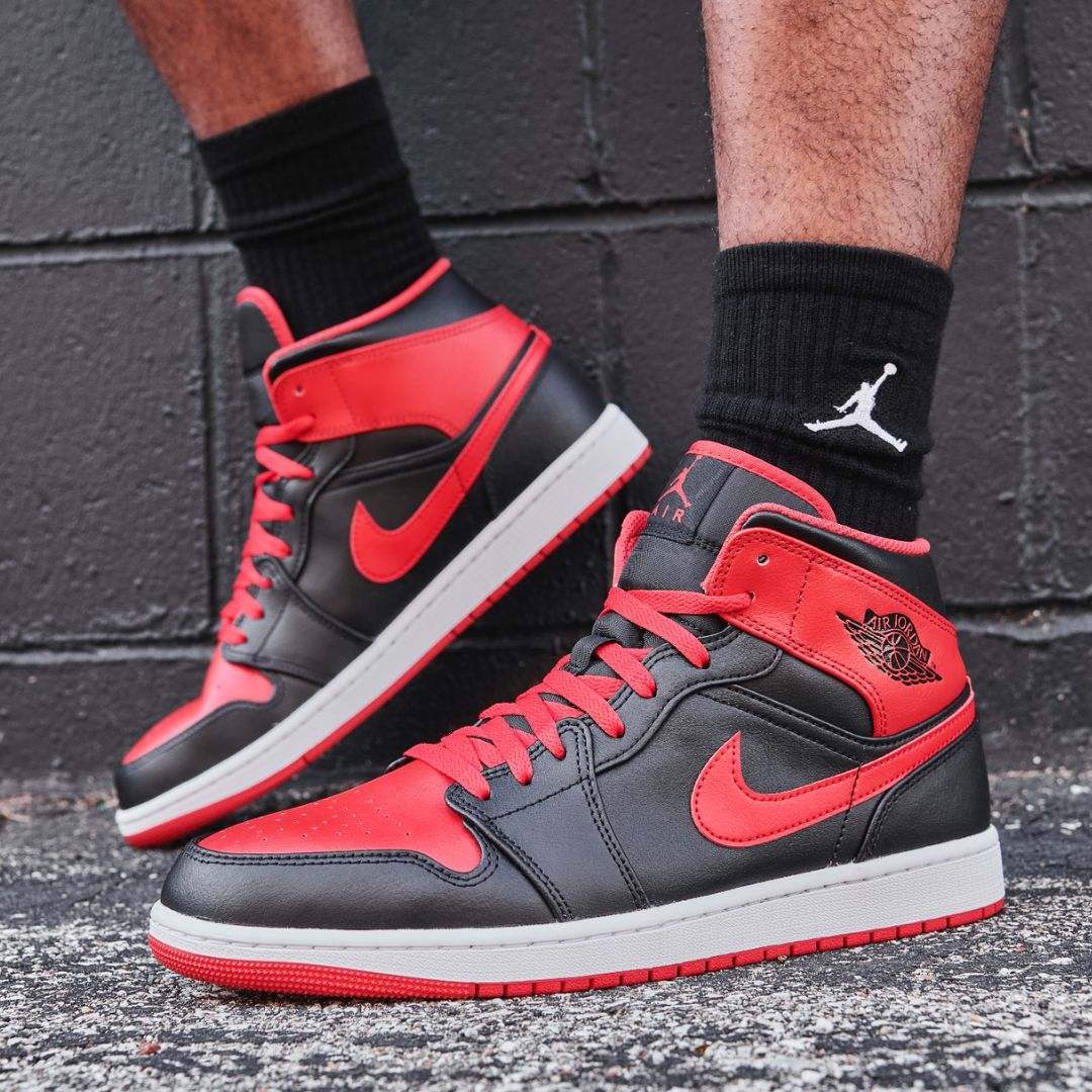 FinishLine's tweet photo. It's FriYAY 😋 Time to break out the Jordans and hit the streets in style. 

Shop some #JordanFriday inspired looks and make a statement 🔥👟https://t.co/DuvxKXnbGB https://t.co/N14c9kG6yb